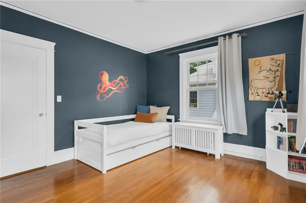 232 Taber Avenue Providence RI 02906