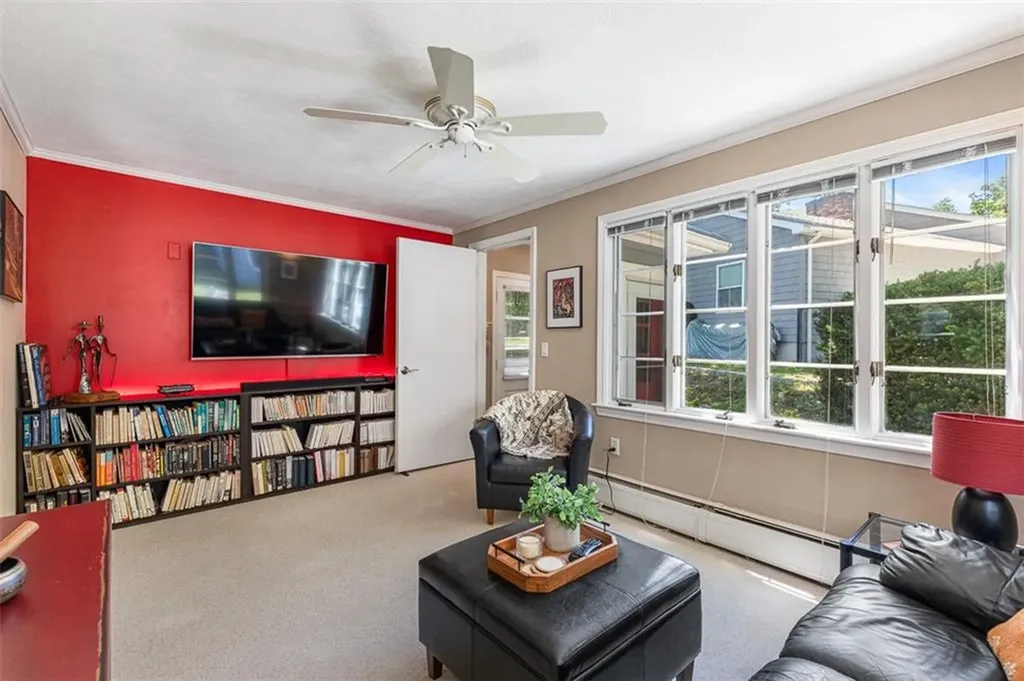 71 Primrose Hill Road Barrington RI 02806