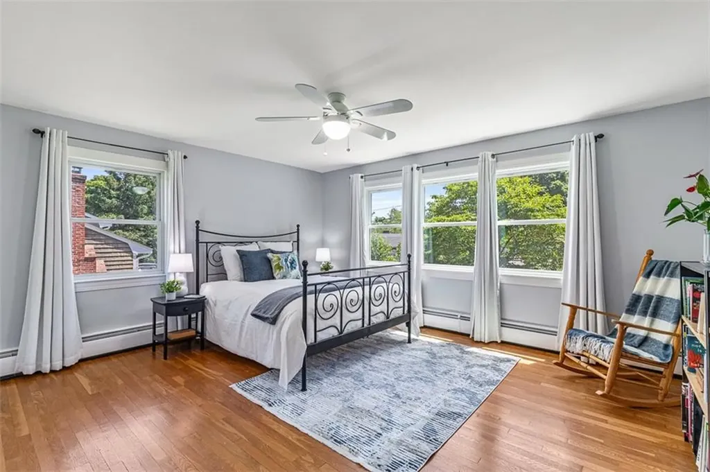 71 Primrose Hill Road Barrington RI 02806