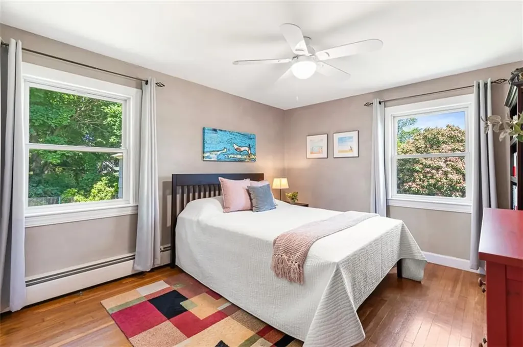 71 Primrose Hill Road Barrington RI 02806