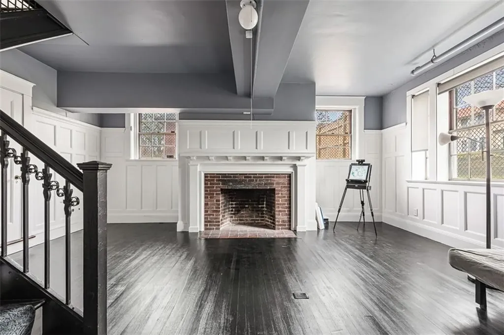 188 Blackstone Boulevard Providence RI 02906