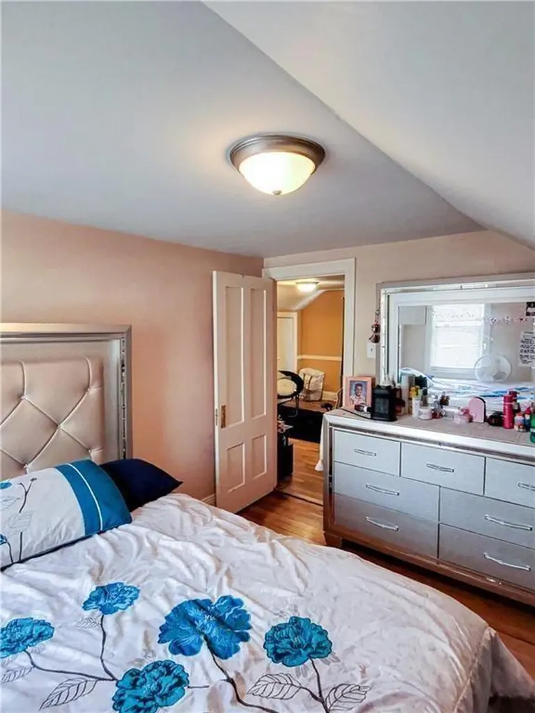 41 Monticello Street Providence RI 02904