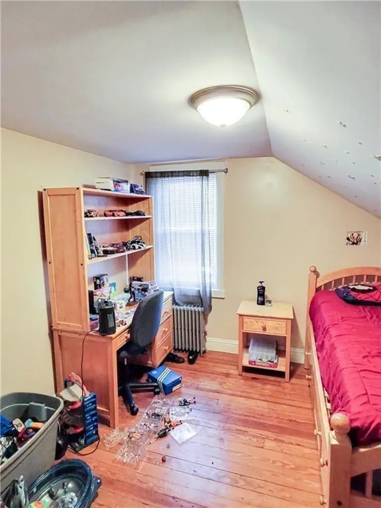 41 Monticello Street Providence RI 02904