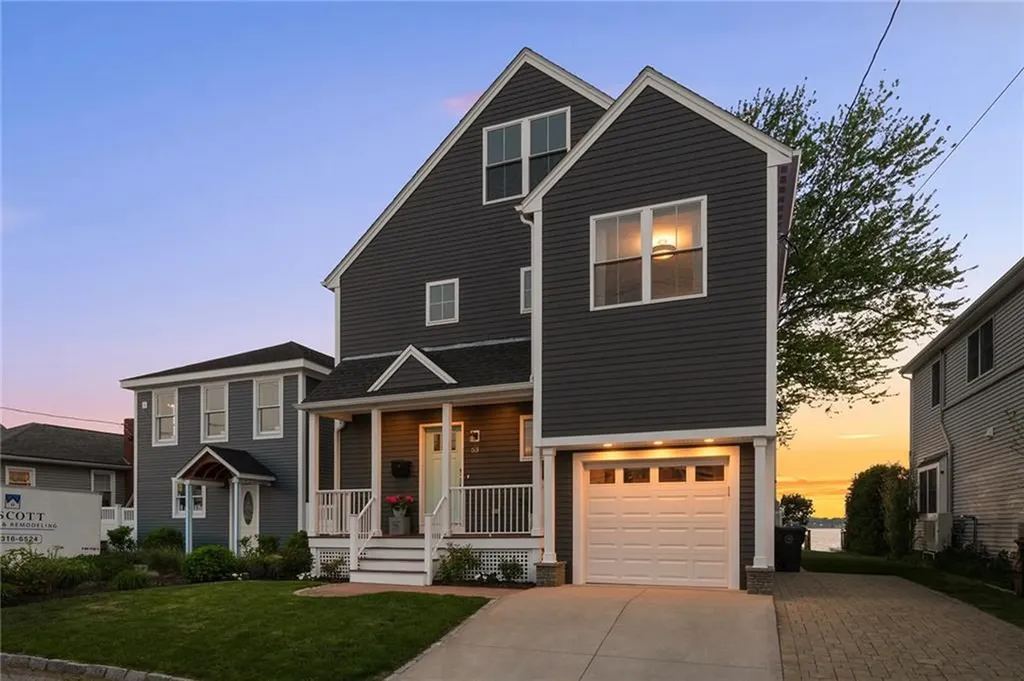53 White Avenue East Providence RI 02915