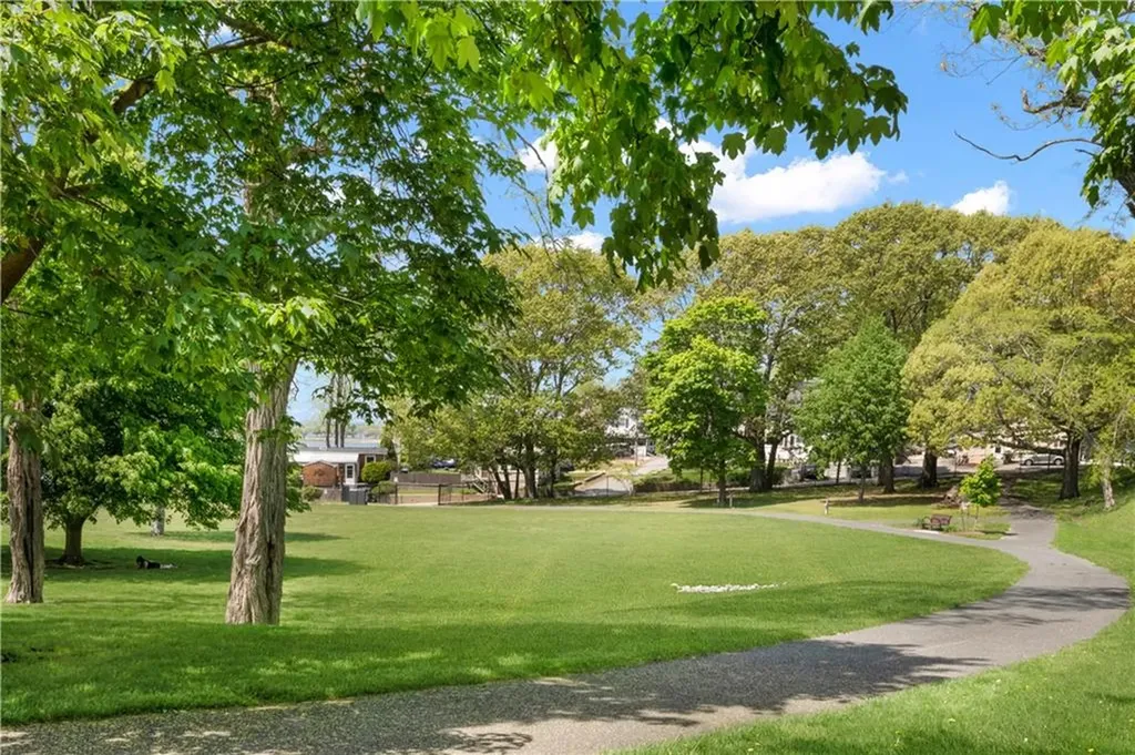 53 White Avenue East Providence RI 02915