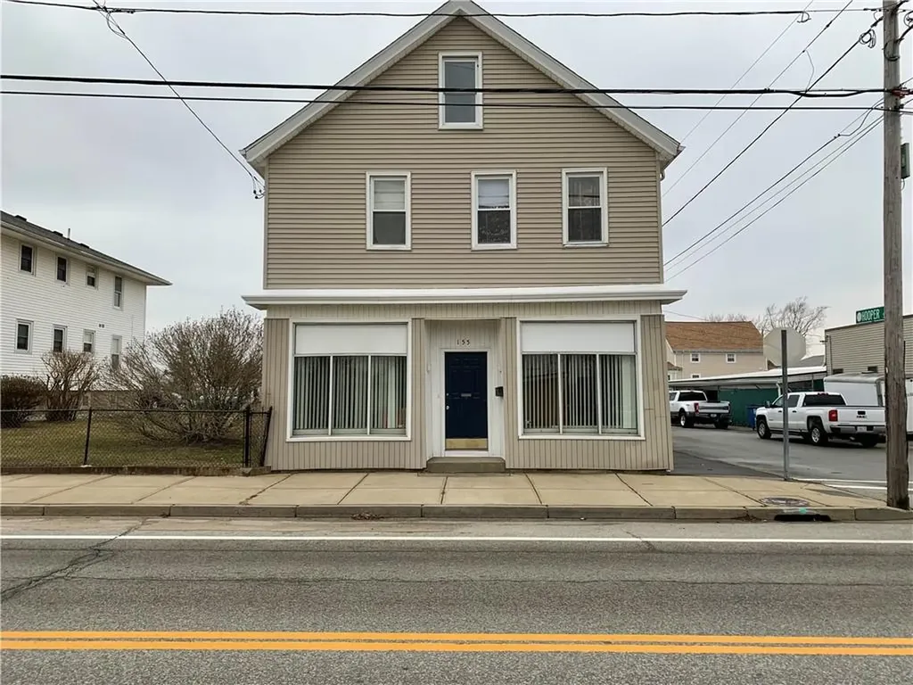 155 Main Road Tiverton RI 02878
