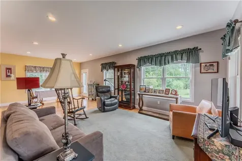 111 Middle Street North Kingstown RI 02852
