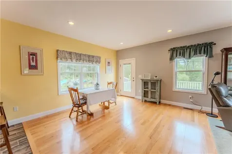 111 Middle Street North Kingstown RI 02852