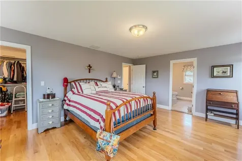111 Middle Street North Kingstown RI 02852