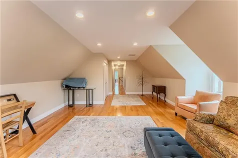 111 Middle Street North Kingstown RI 02852
