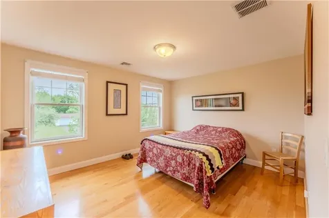 111 Middle Street North Kingstown RI 02852