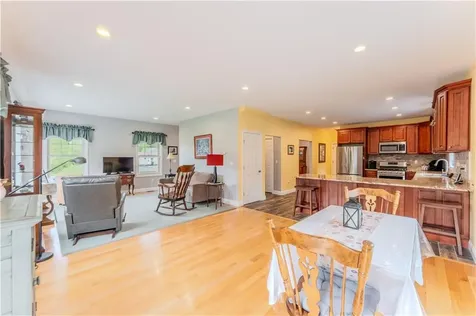 111 Middle Street North Kingstown RI 02852