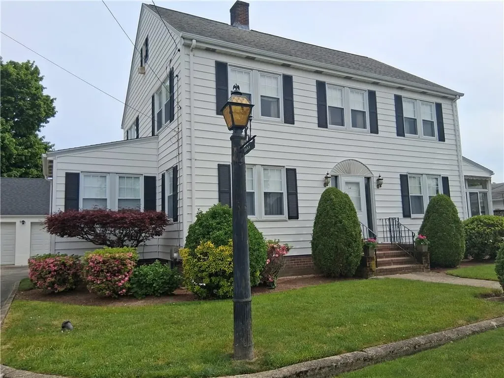 24 Bel Air Drive Providence RI 02911
