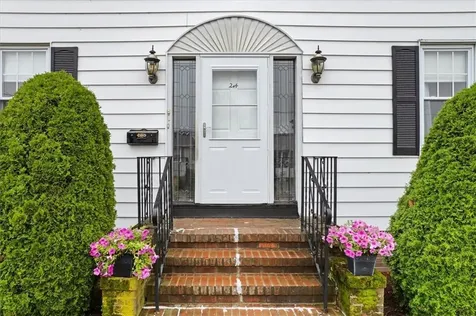 24 Bel Air Drive Providence RI 02911