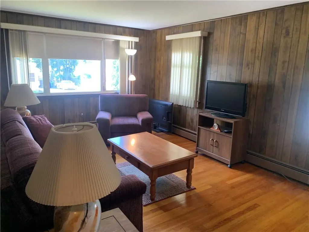 82 Merchant Street North Providence RI 02911