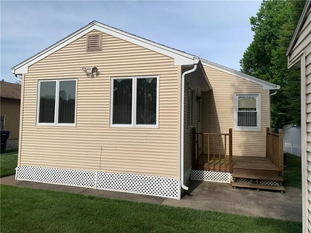 82 Merchant Street North Providence RI 02911