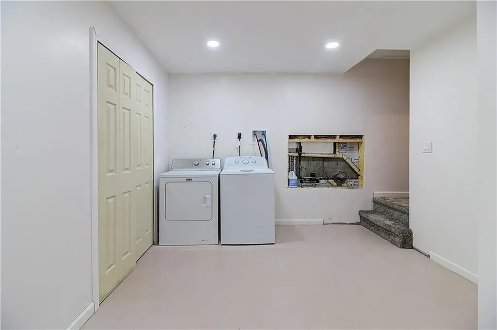 165 Laurel Ridge Avenue Burrillville RI 02859