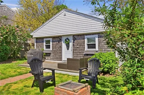272 Riverside Street Portsmouth RI 02871
