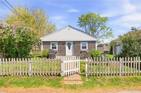 272 Riverside Street Portsmouth RI 02871