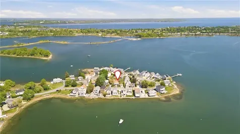 272 Riverside Street Portsmouth RI 02871