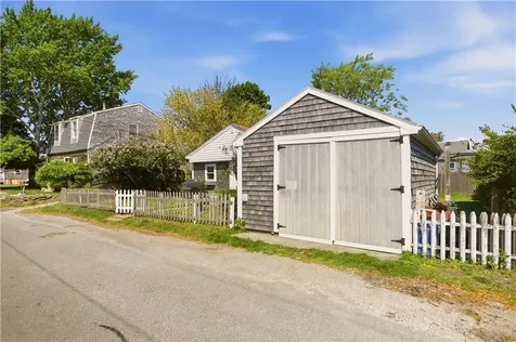 272 Riverside Street Portsmouth RI 02871