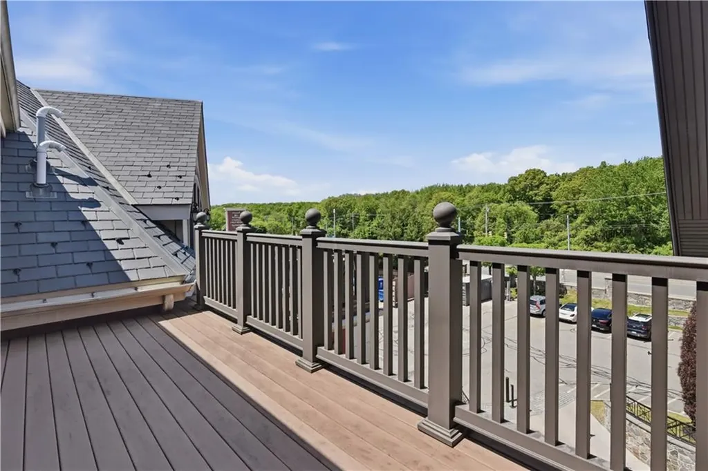 1000 Chapel View Boulevard Cranston RI 02920