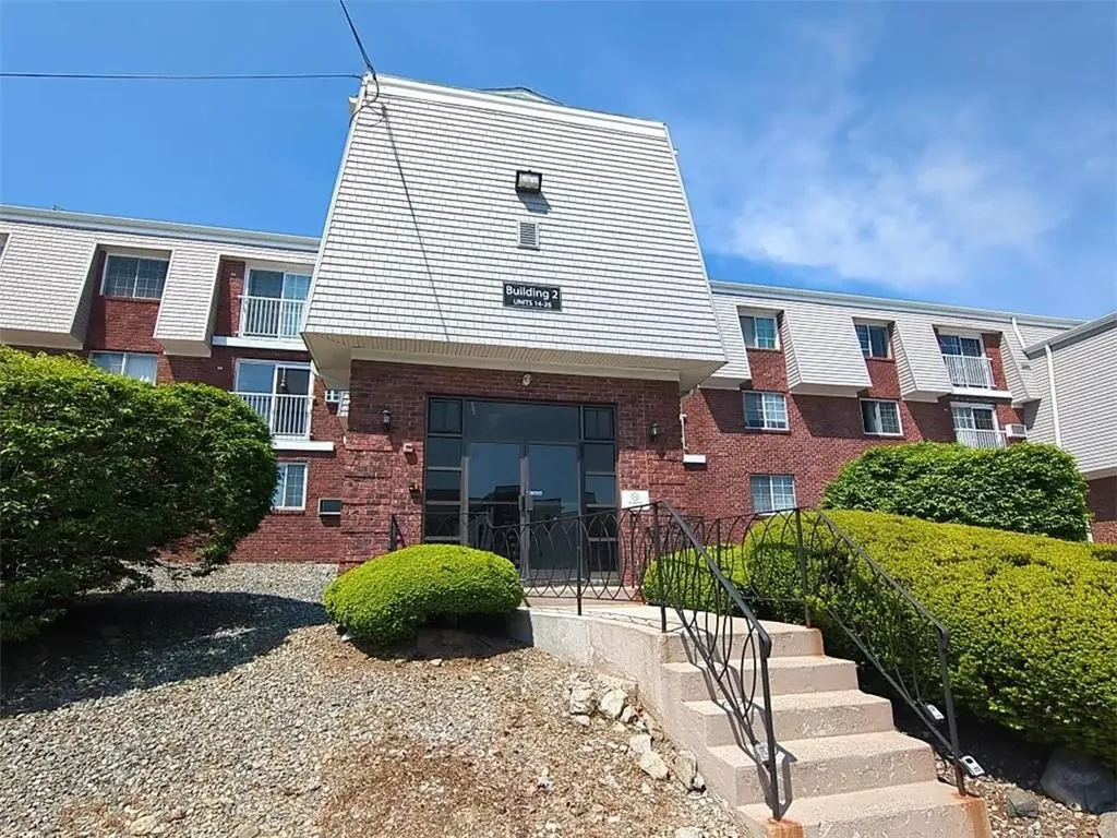 300 Smithfield Avenue North Providence RI 02904