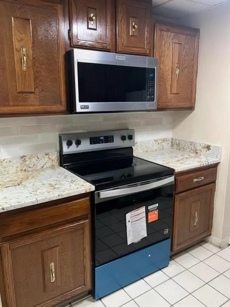 300 Smithfield Avenue North Providence RI 02904