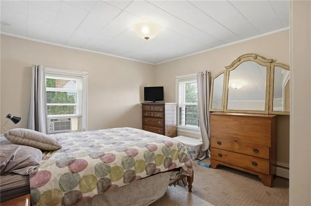 104 Fairview Avenue Pawtucket RI 02860