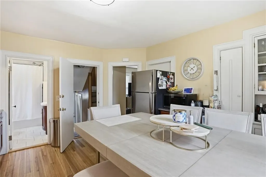 104 Fairview Avenue Pawtucket RI 02860