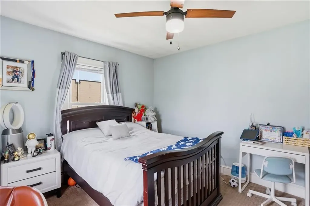 104 Fairview Avenue Pawtucket RI 02860