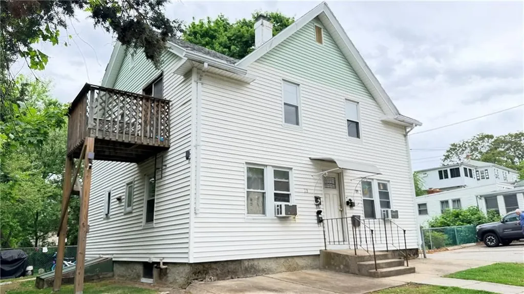 89 Adelaide Avenue Warwick RI 02886