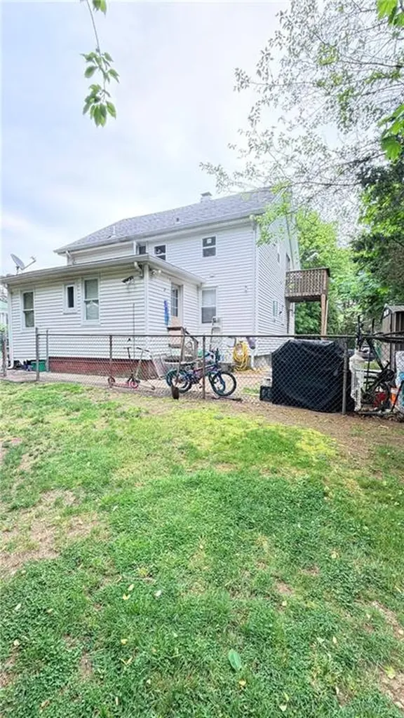 89 Adelaide Avenue Warwick RI 02886