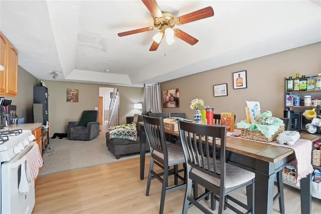 207 Glen Drive Warwick RI 02889