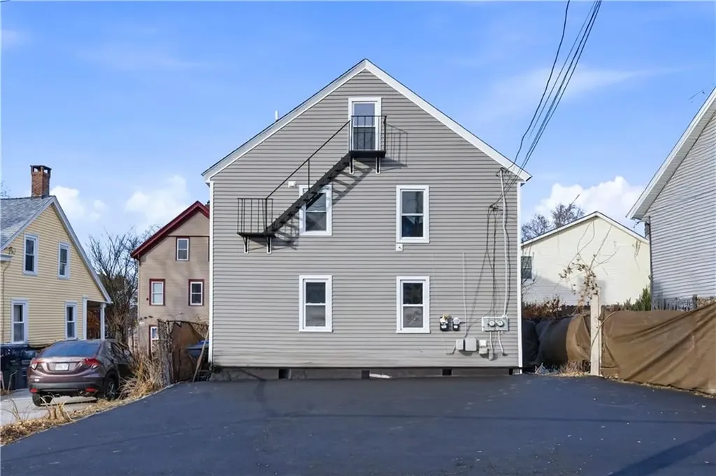 43 Jenkins Street Providence RI 02906