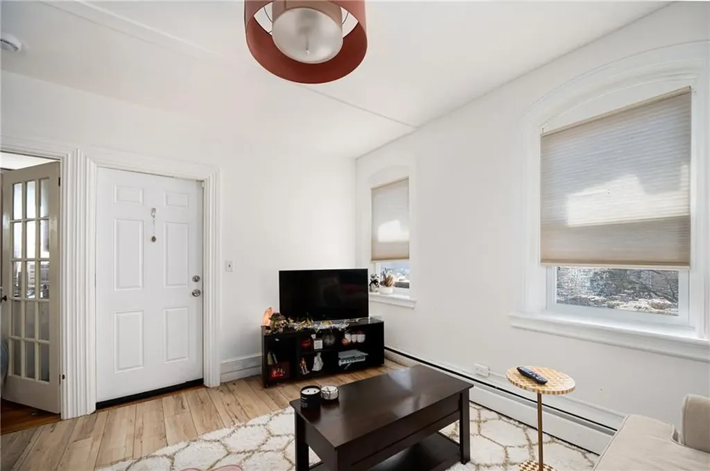 207 Douglas Avenue Providence RI 02908