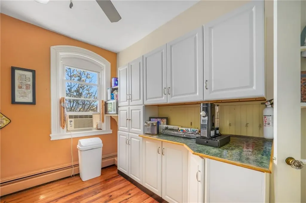 207 Douglas Avenue Providence RI 02908