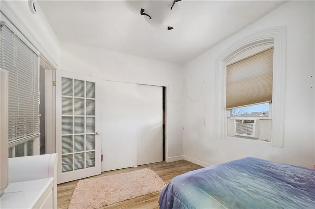 207 Douglas Avenue Providence RI 02908