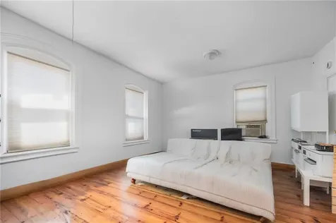 207 Douglas Avenue Providence RI 02908
