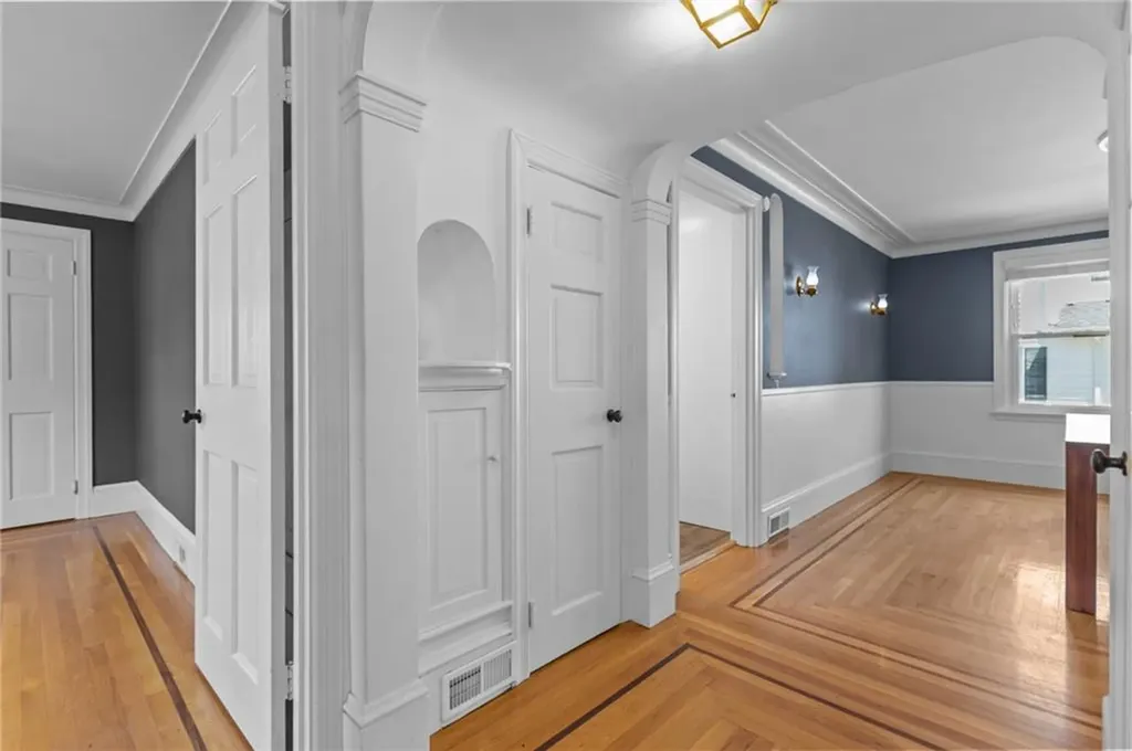 41 Esmond Street Smithfield RI 02917