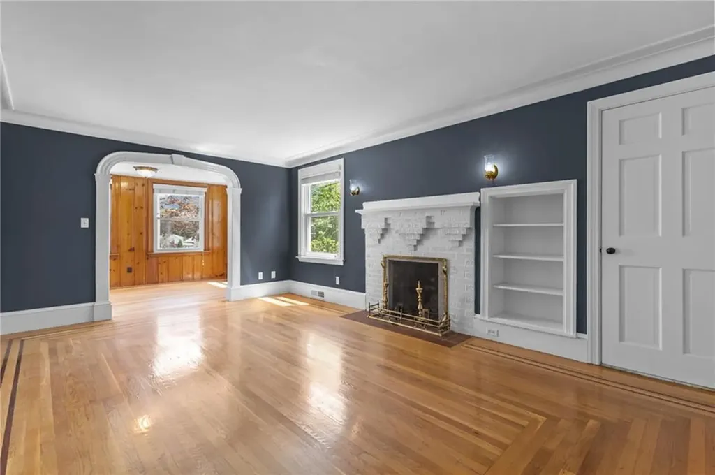 41 Esmond Street Smithfield RI 02917