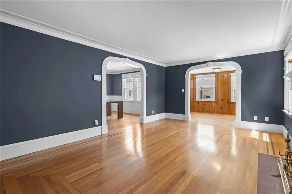 41 Esmond Street Smithfield RI 02917