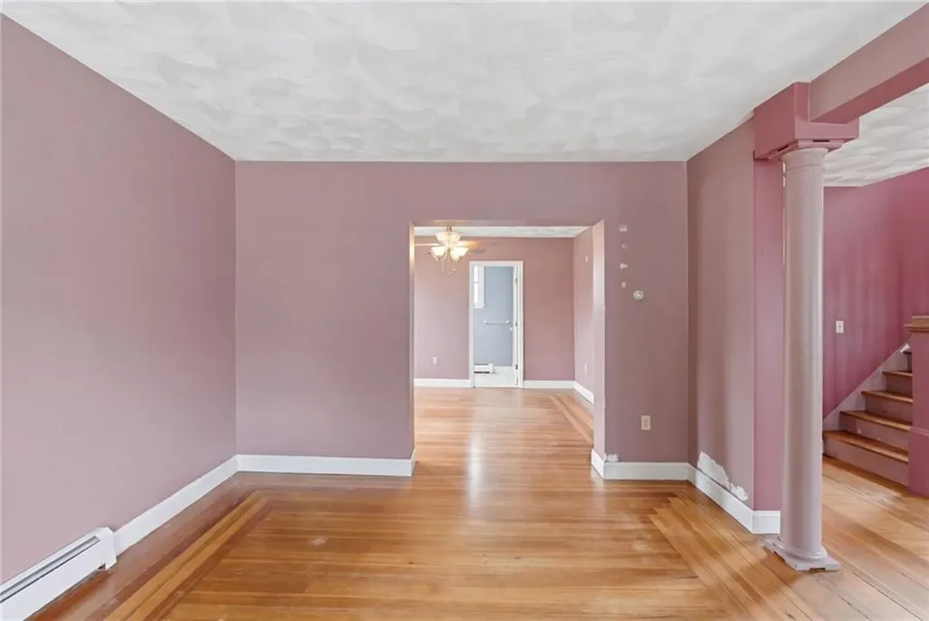 105 Park Avenue Cranston RI 02905
