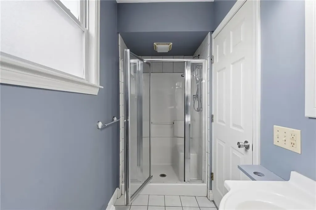 105 Park Avenue Cranston RI 02905
