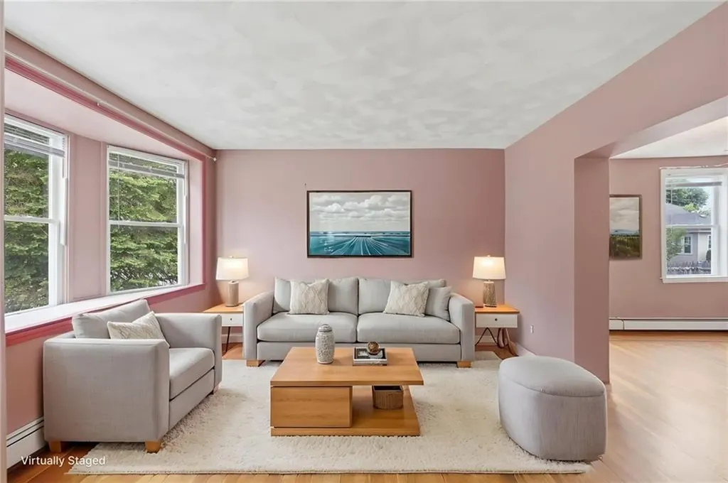 105 Park Avenue Cranston RI 02905