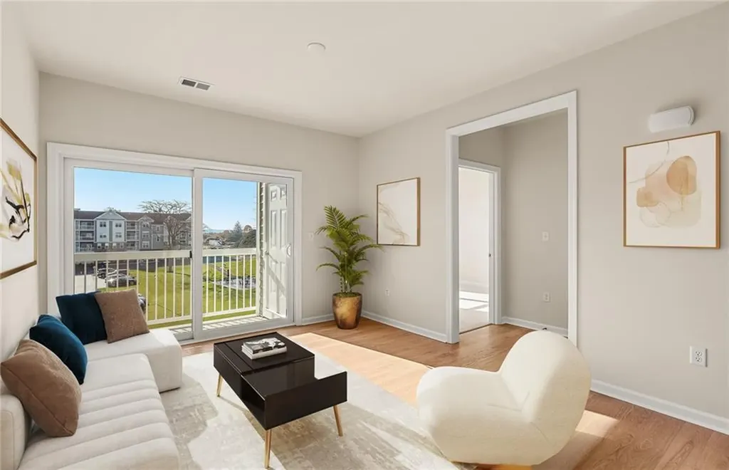 141 East Point Drive East Providence RI 02916