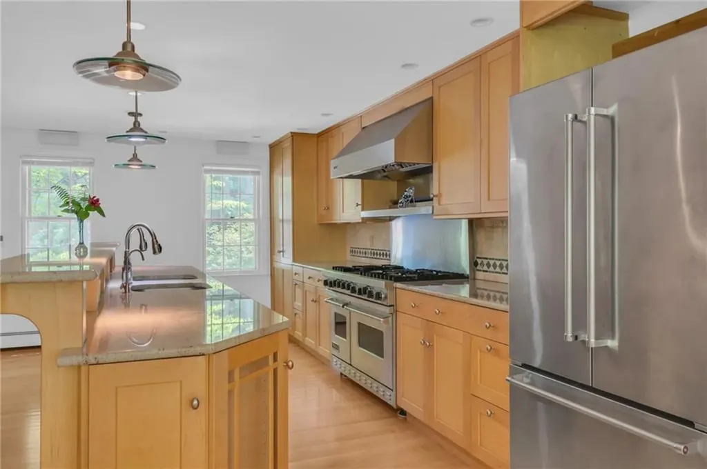 12 Howard Road Cumberland RI 02864
