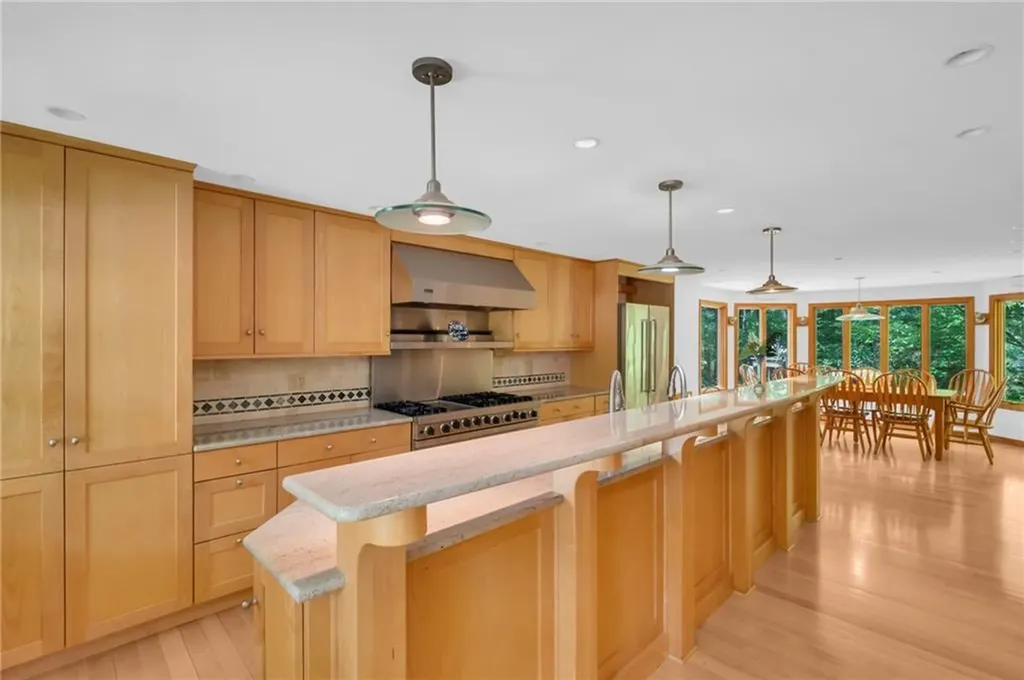 12 Howard Road Cumberland RI 02864