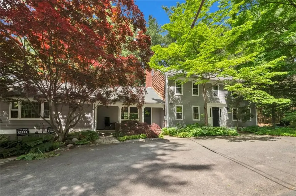 12 Howard Road Cumberland RI 02864