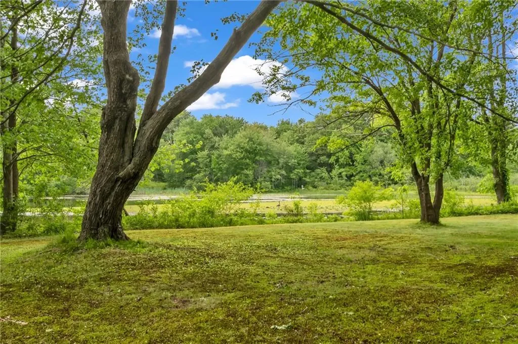 12 Howard Road Cumberland RI 02864